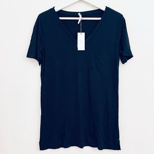 NEW Gap Short Sleeve T-shirt with Pocket